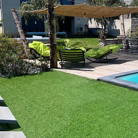 فيلة Climatisee Piscine Billard Ping-pong Saint-Maximin (Gard)